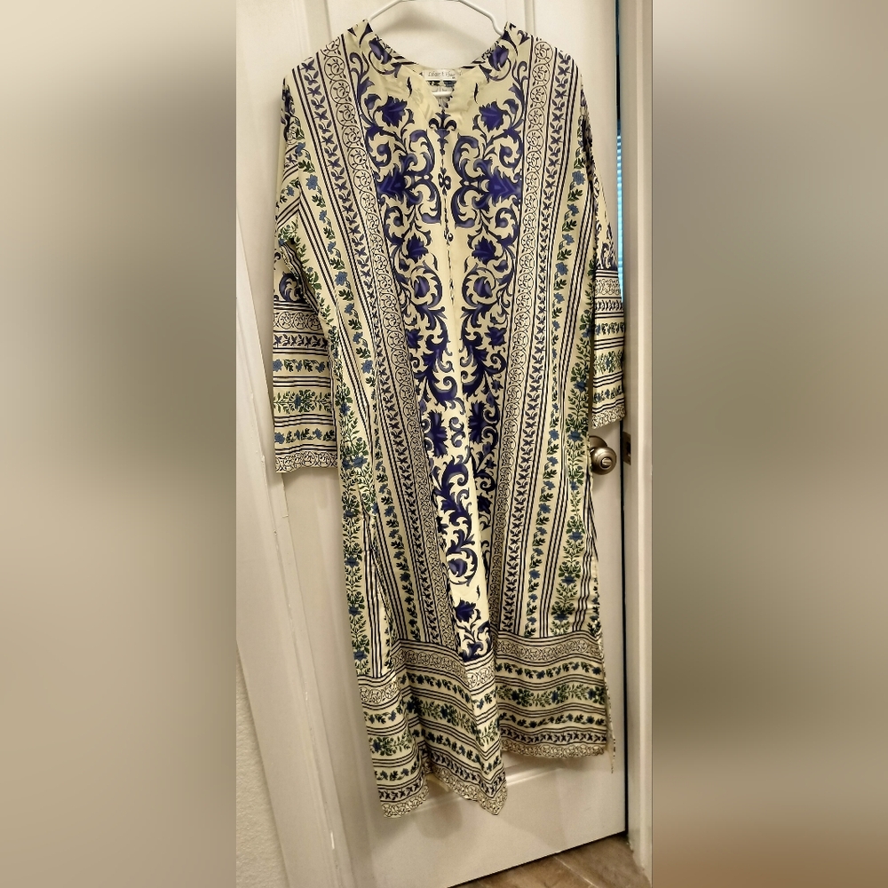 Long Sleeve Blue & Cream Printed Maxi Dress - Picture 5 of 5